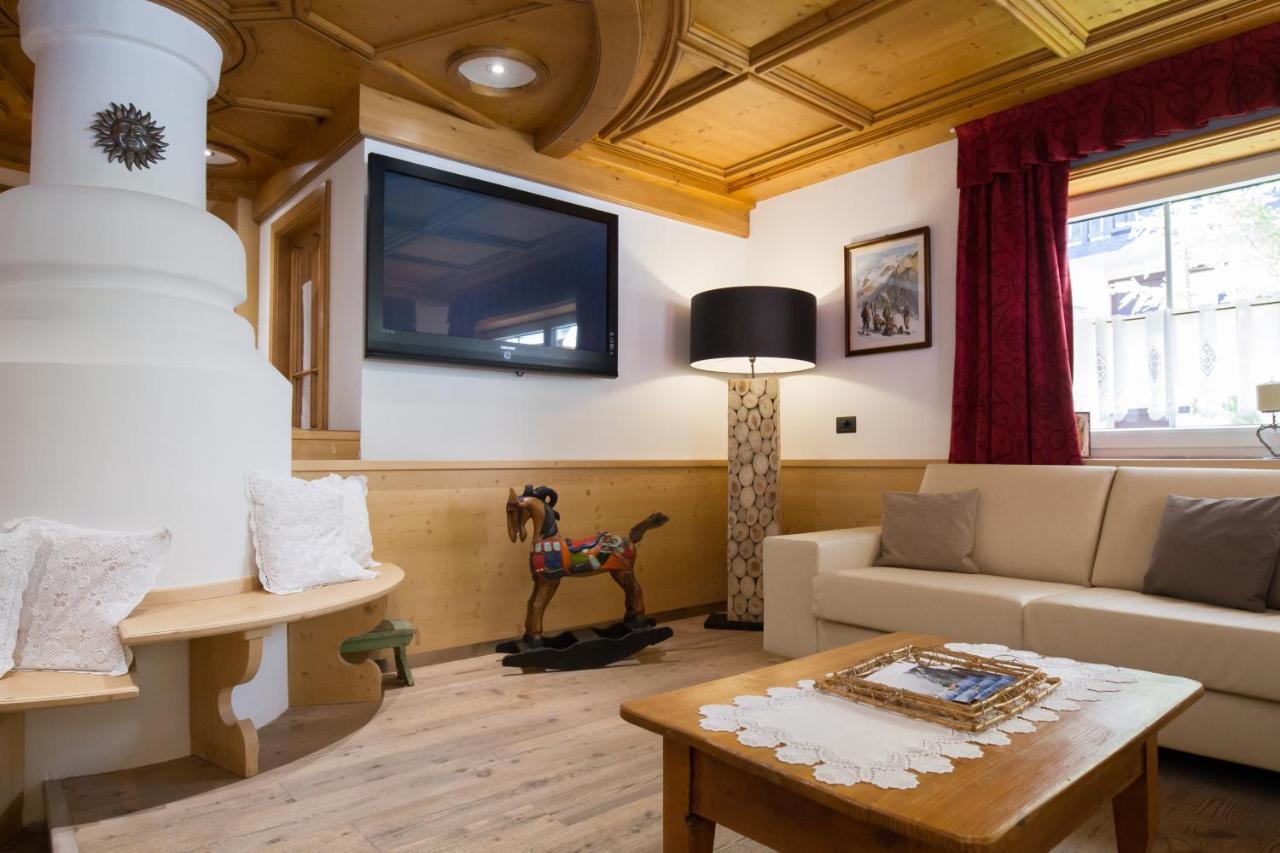 Residence Cirelle Suite&Spa Canazei Extérieur photo